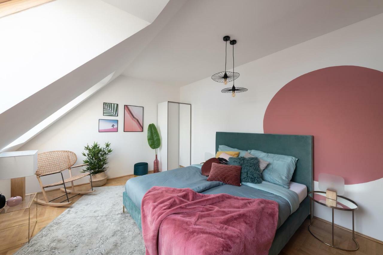 Gozsdu Design Apartment Budapest Luaran gambar