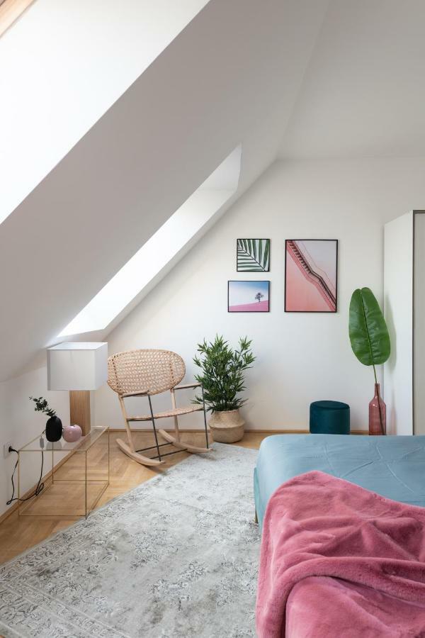 Gozsdu Design Apartment Budapest Luaran gambar