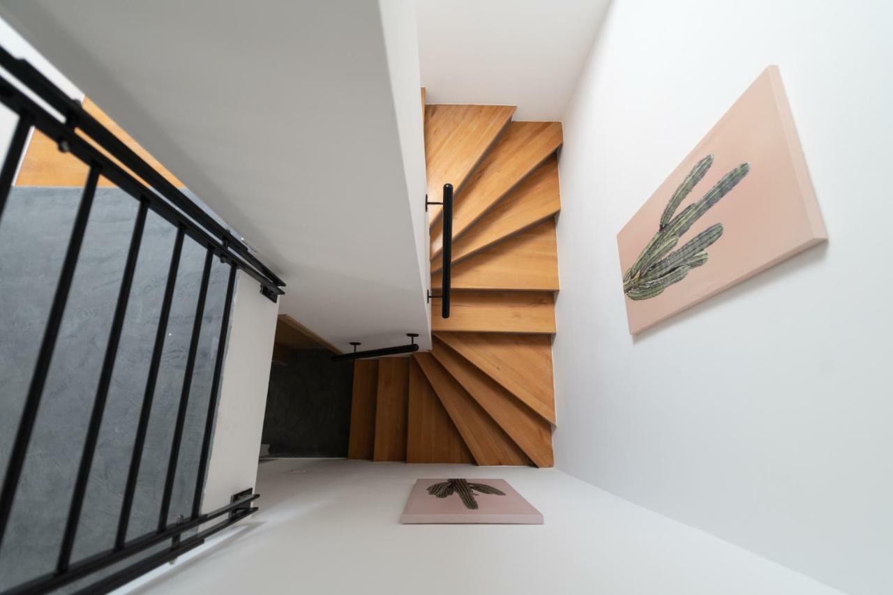 Gozsdu Design Apartment Budapest Luaran gambar