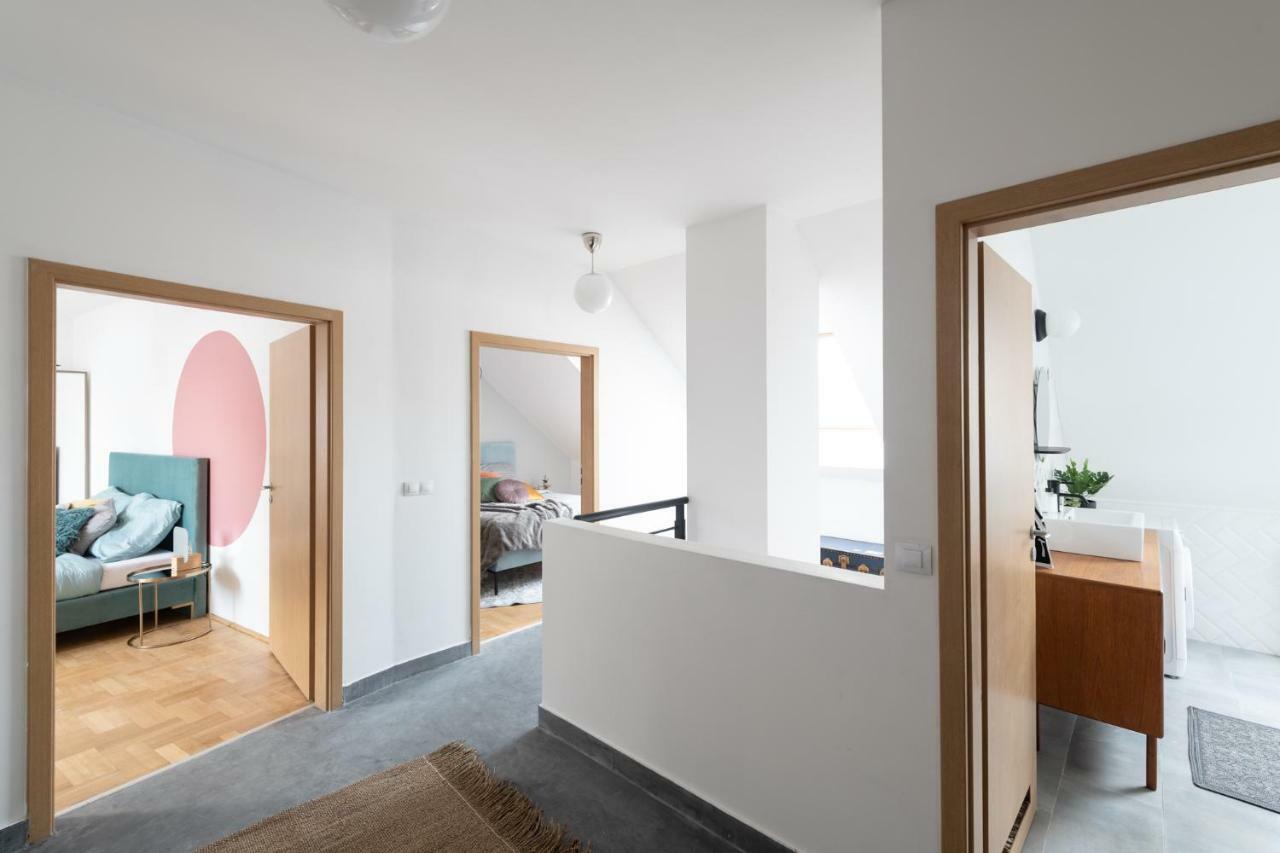 Gozsdu Design Apartment Budapest Luaran gambar