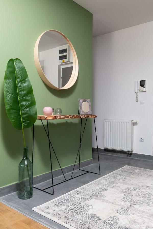 Gozsdu Design Apartment Budapest Luaran gambar